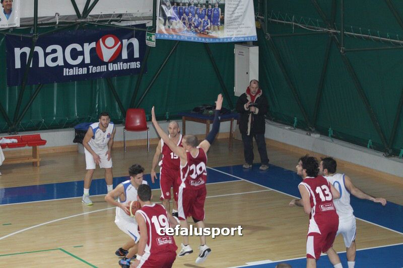 120304 sport 415_tn.jpg
